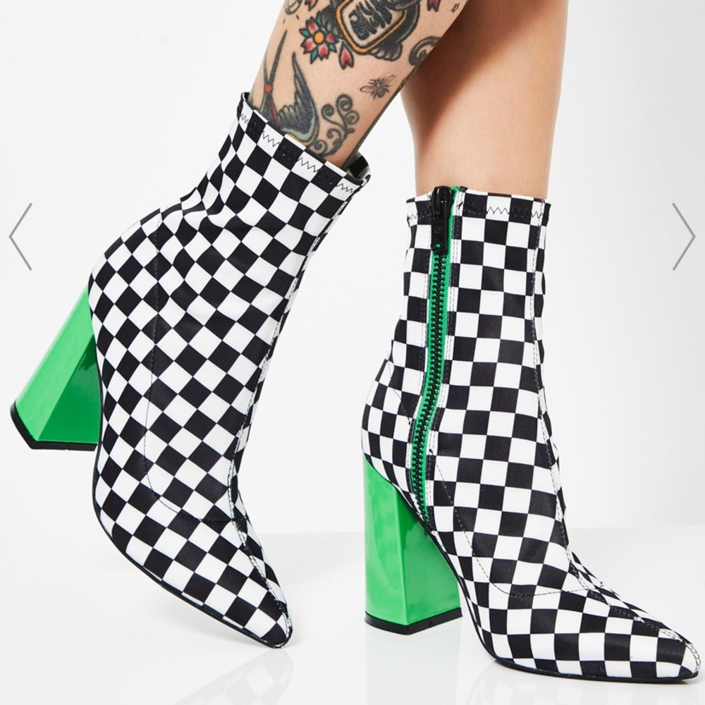 Current Mood Dolls Kill boots